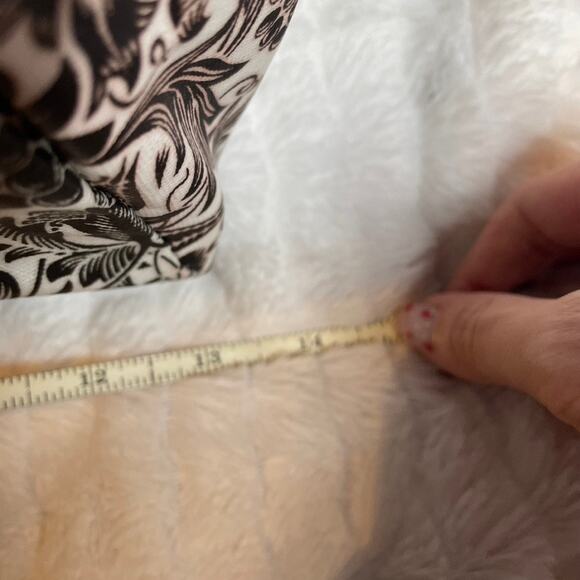 BELLA RUSSO Black‎ White Tote Bag Waxed Floral Polka Dot Pockets Silver - Picture 8 of 9